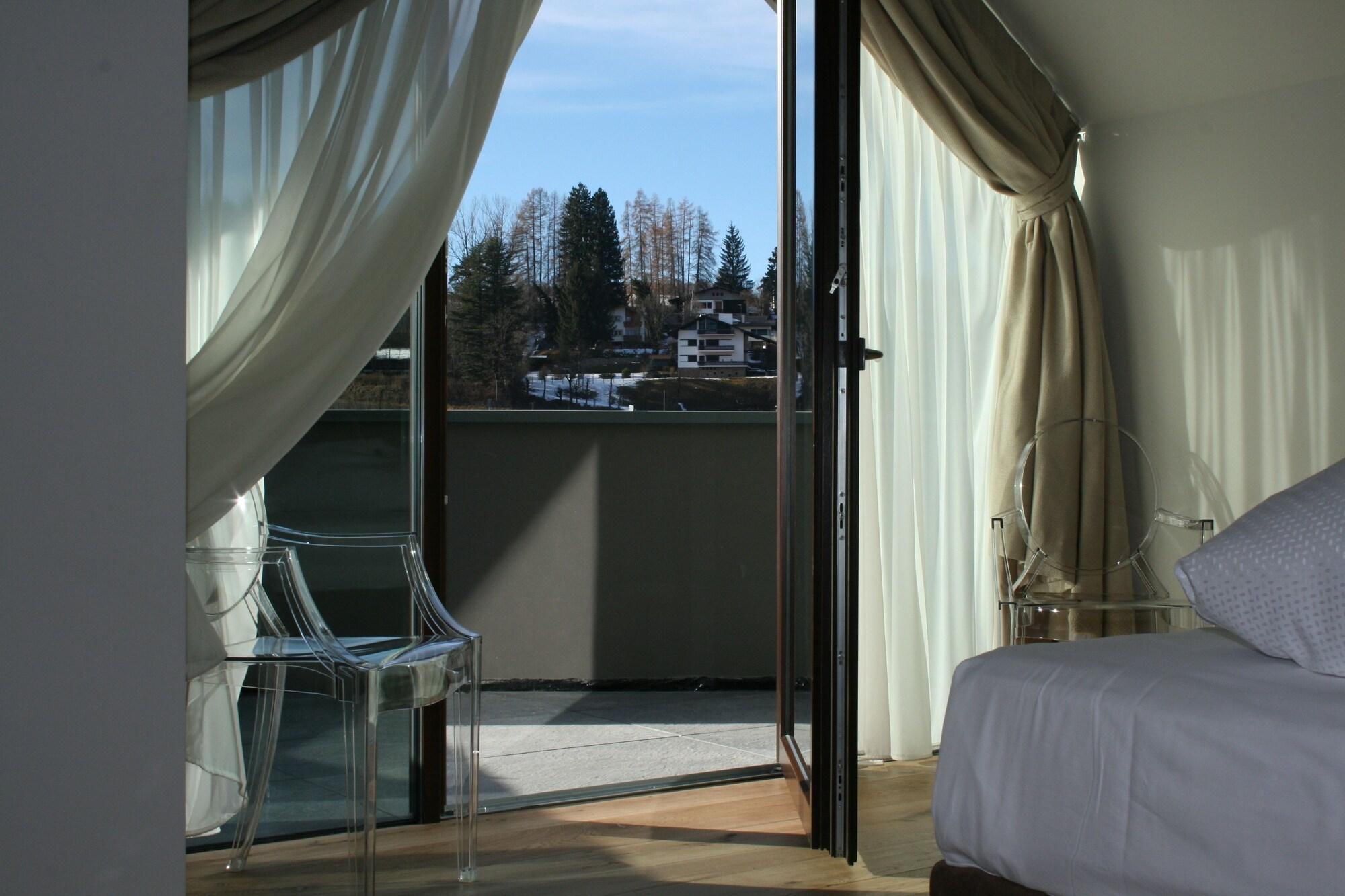 Hotel Orso Grigio Cavalese Esterno foto