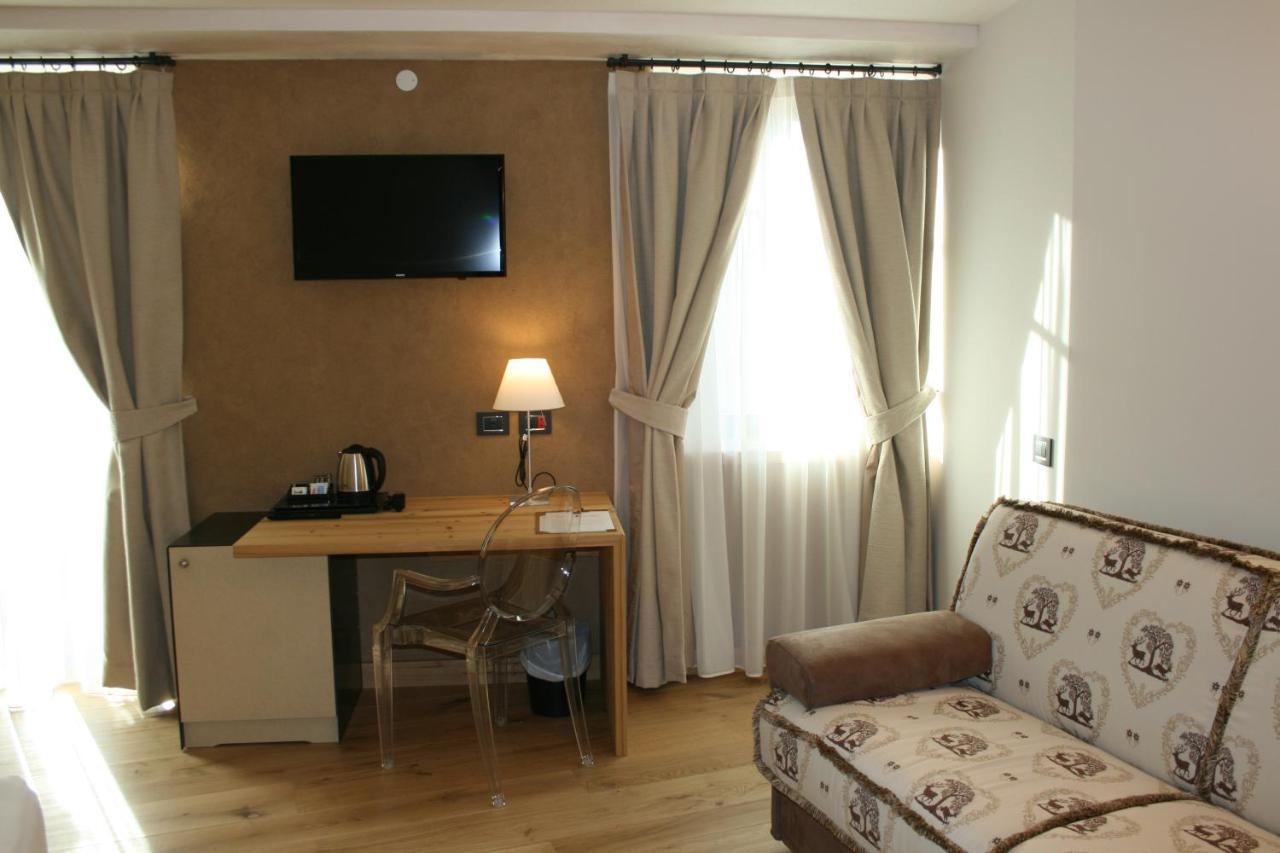Hotel Orso Grigio Cavalese Esterno foto